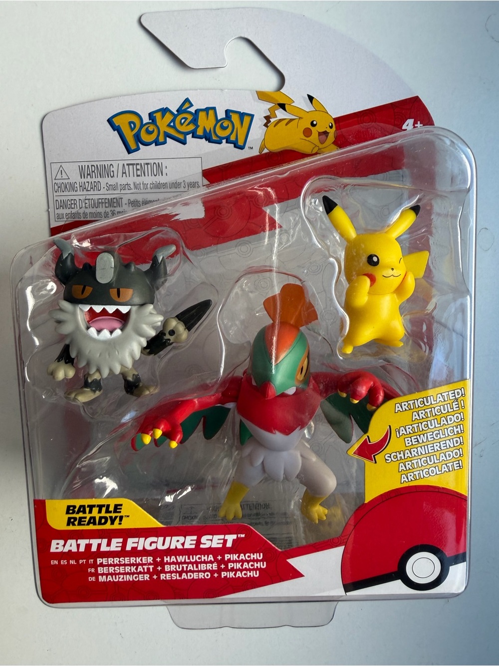 Pokémon Battle Figure Set Pikachu, Hawlucha, Perrserker